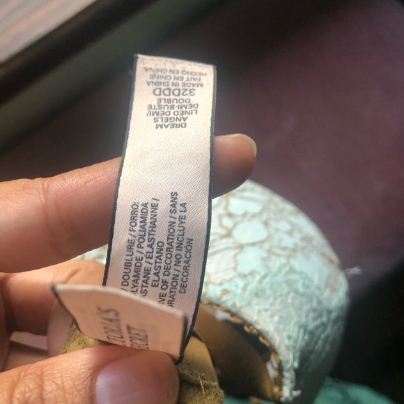 Victoria’s Secret 32DDD Dream Angels Underwire Bra - Picture 4 of 4